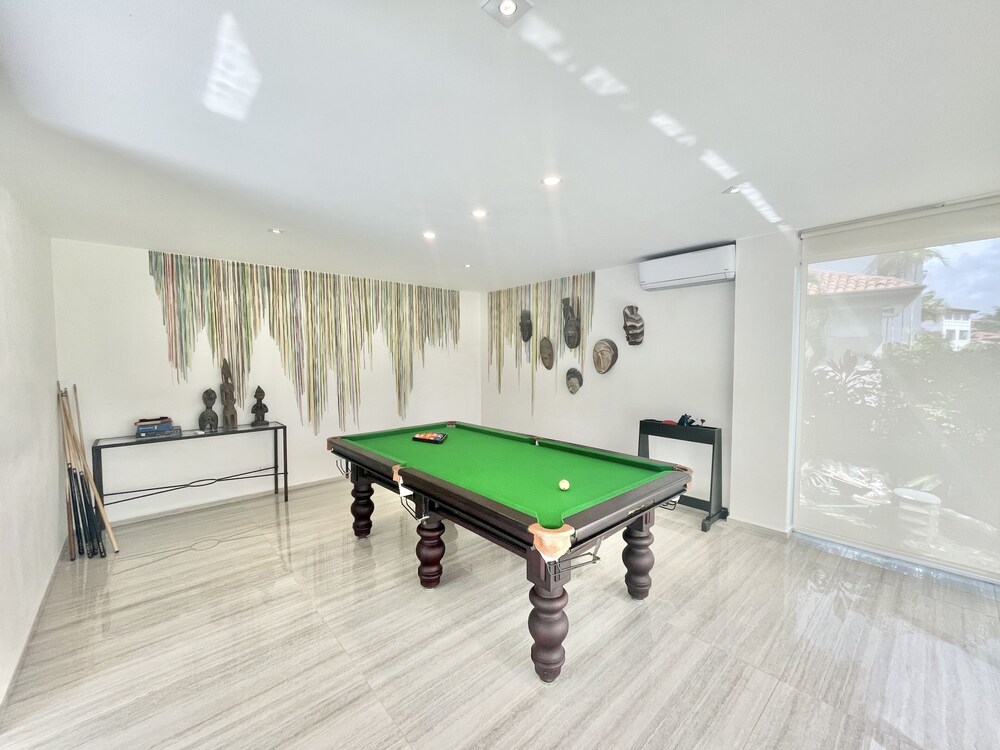 Ocean View Beach House with Pool - Hermosa Palms 44
