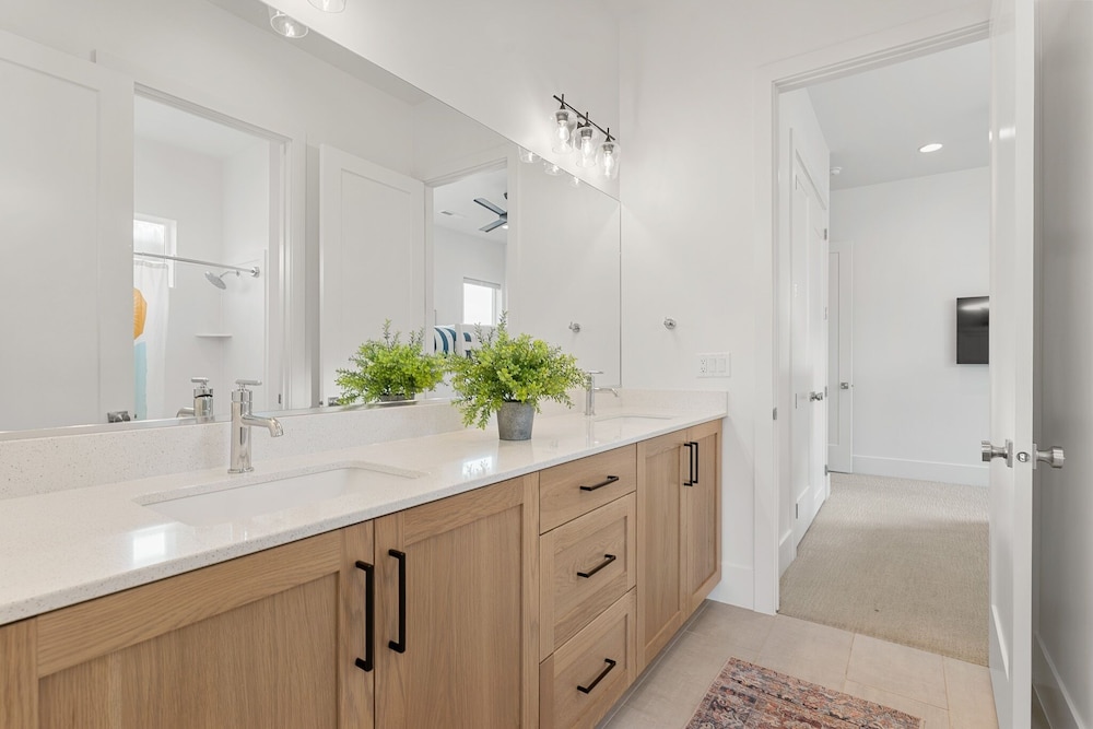 Villa #30 At Bloomington Country Club - Red Cliffs 4 Bedroom Townhouse
