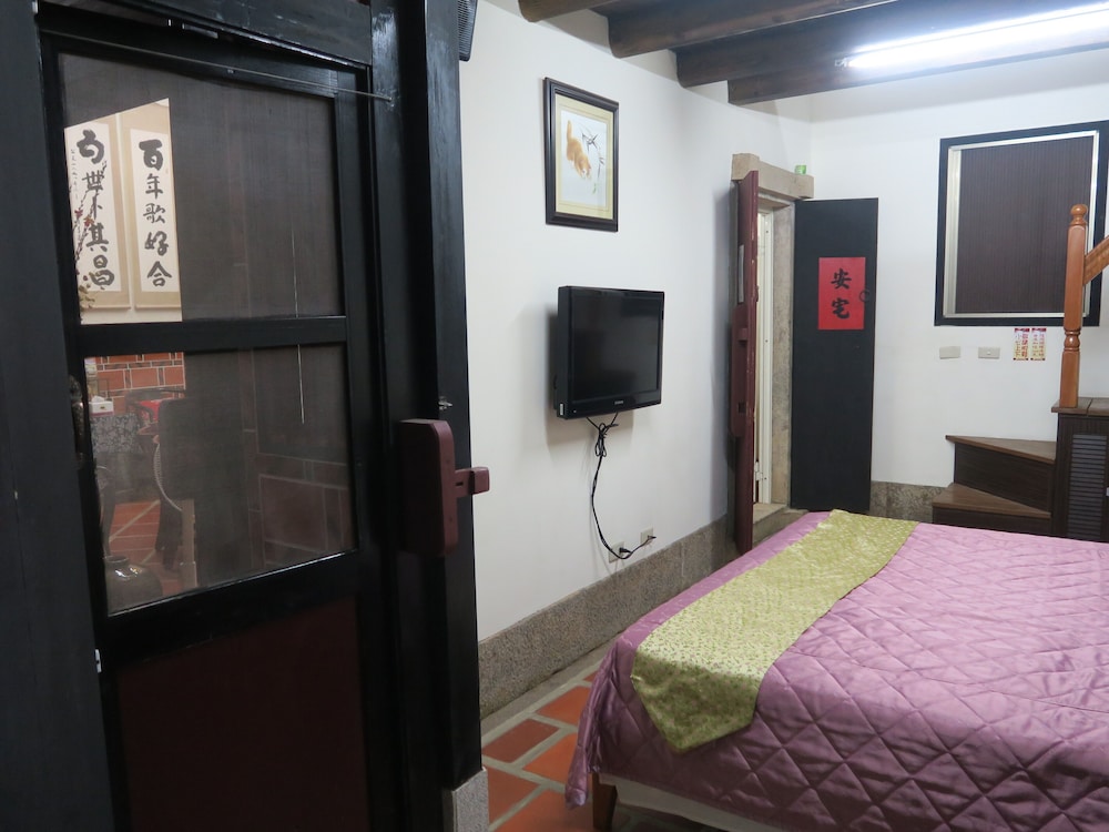 Photo 28