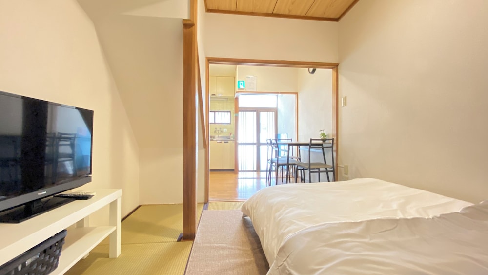 AkiraHome Tsutenkaku West