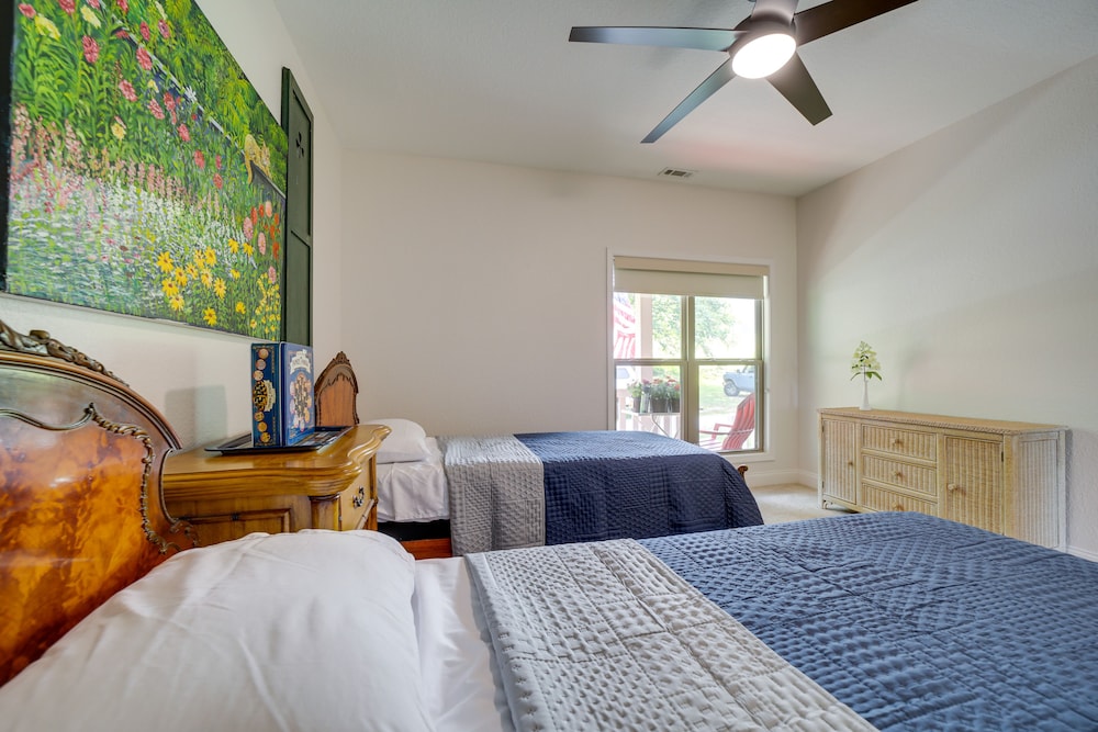 Pet-friendly Franklin Home: Hikes, Mines & More! view 5