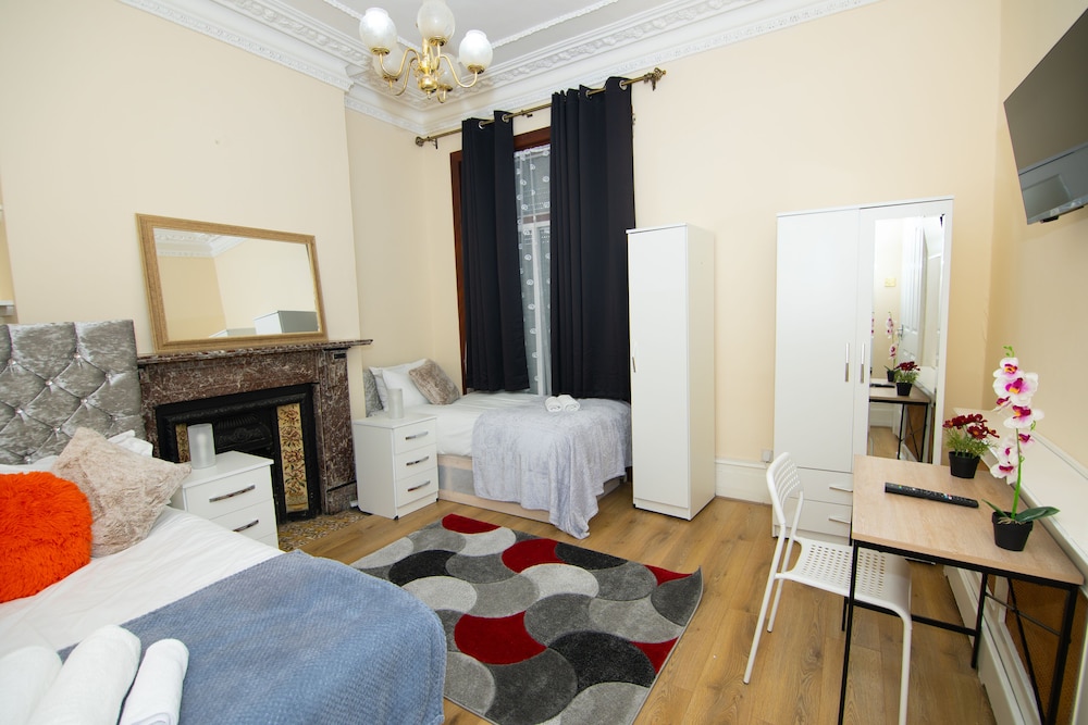 Victorian Woods B&B