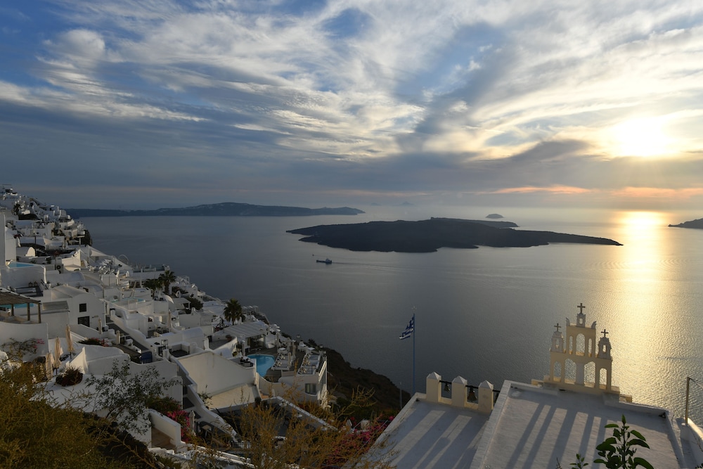 Hotel Exclusive Plan Suites