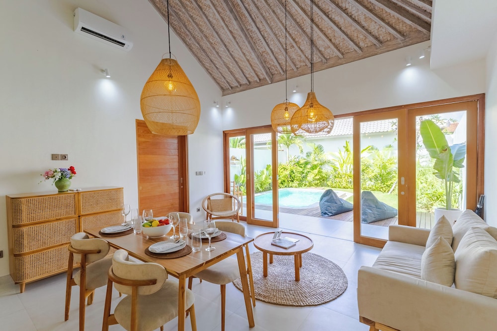 Villa Sylvia by Pertama Management