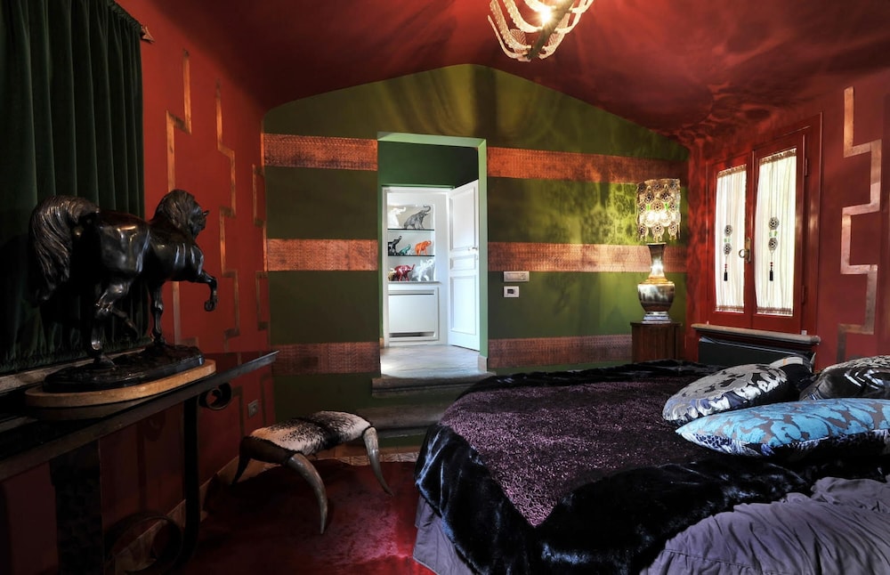 La Palazzina Santa Dorotea Splendid Rome Townhouse With Courtyard Garden