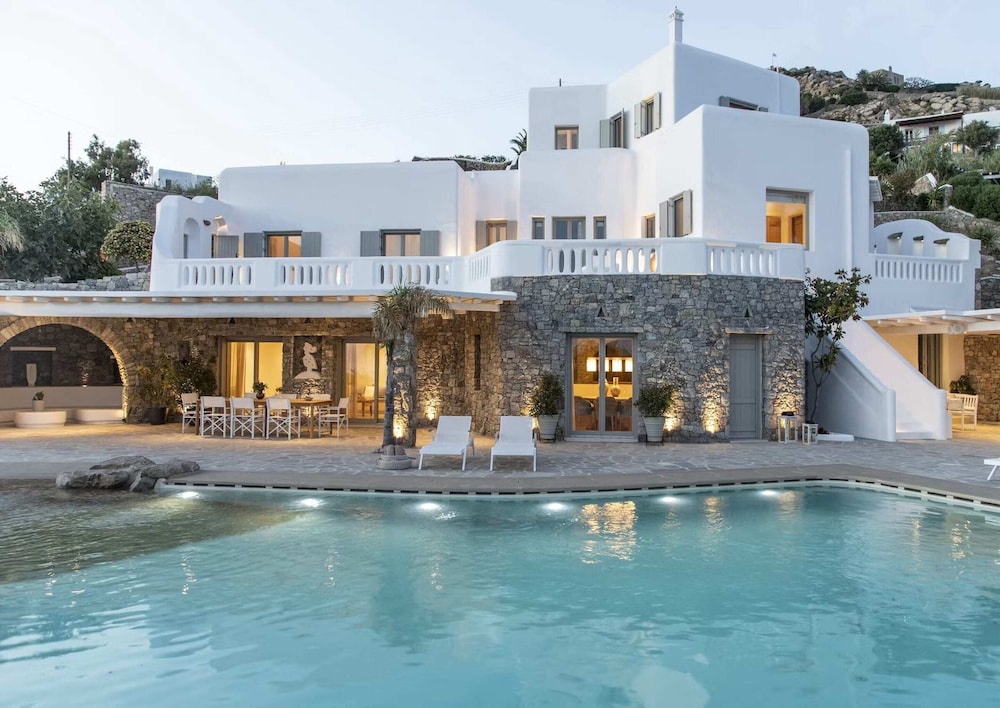 Serene Villa With Terrace and Views