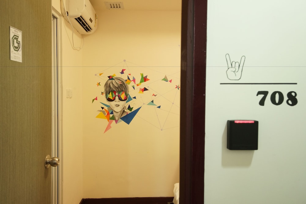 ALOHAS Hostel