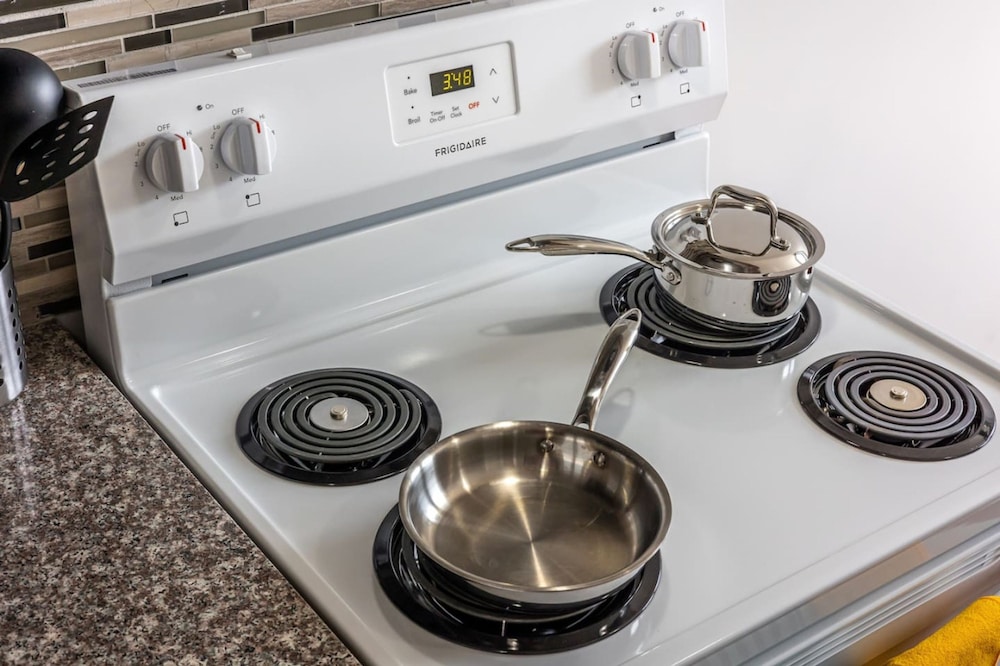 Peaceful 1BR Oasis Near Niagara Falls Attractions