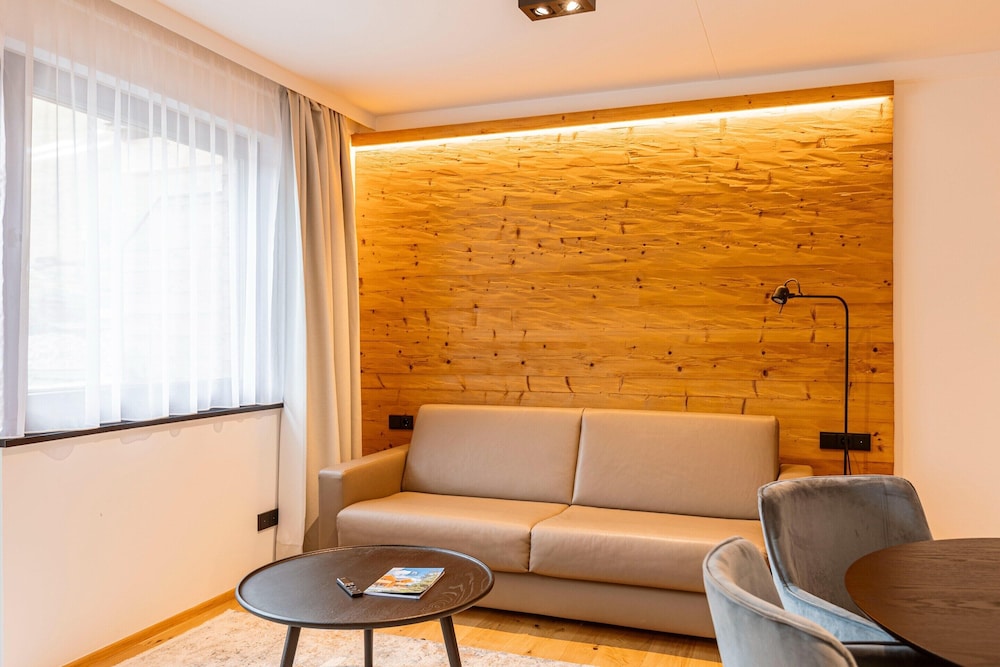 Nice Suite in Saalbach