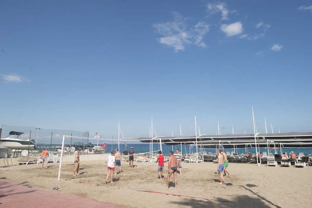 Queen's Park Resort Göynük