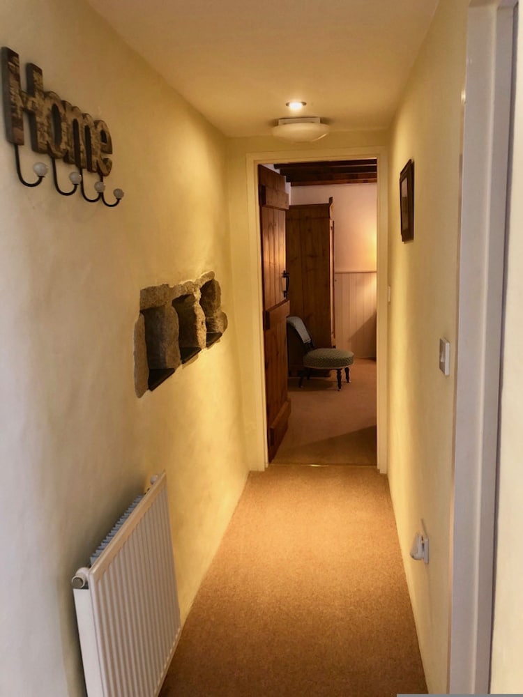 The Cider Barn With 2 Bedrooms and 1 Bathrooms