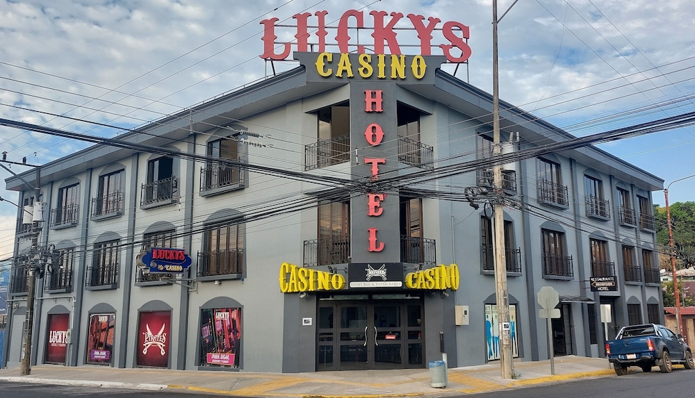 Hotel Lucky`s Hotel & Casino