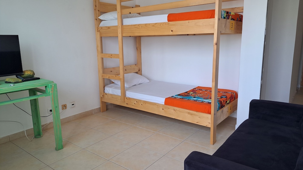 Atlantic Sal Hostel view 4