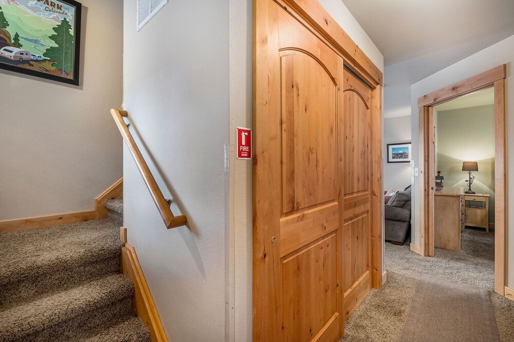 Solitude Condos - Estes Park CO