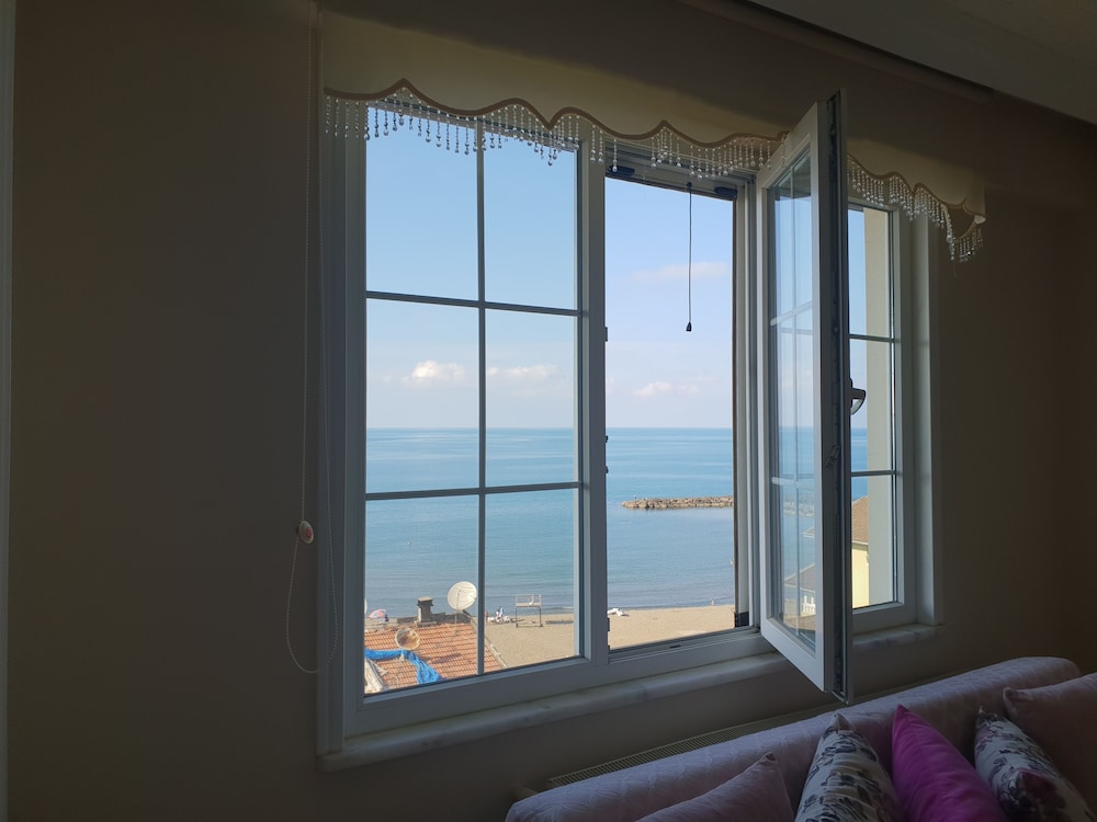 Yalıncak Beach Residence