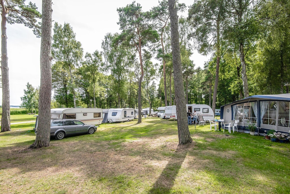 Alholmens Bad o Camping