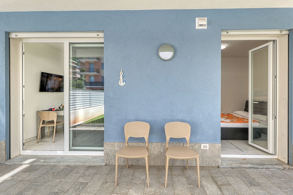 Marina Resort - Pool And Parking LUX
