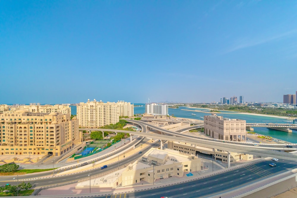 EDEN'S Homes & Villas - FIVE Residences