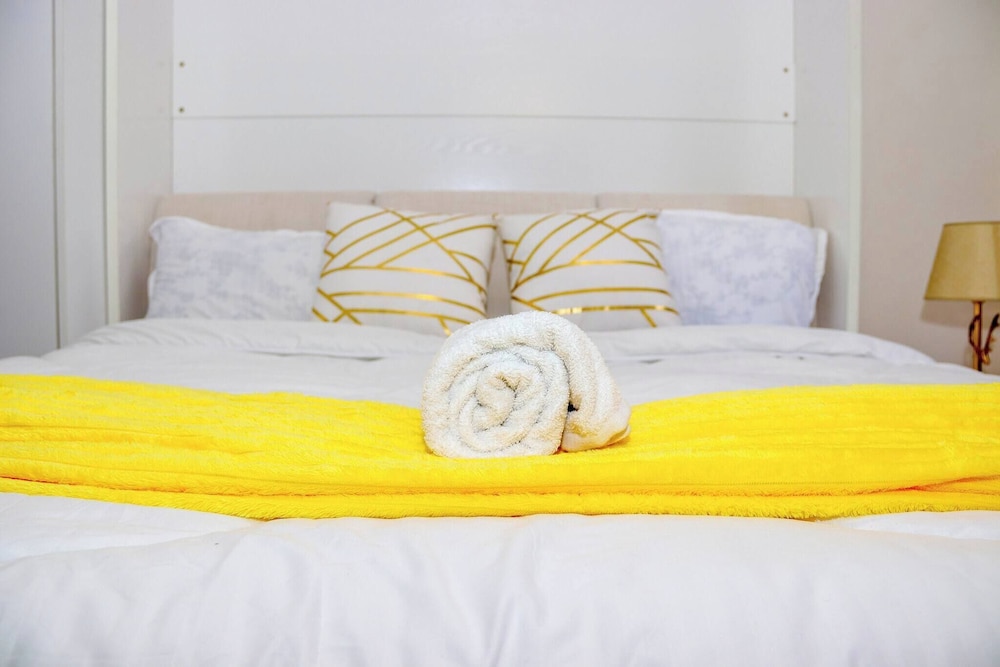 Lux Studio Jkia Airport View Suite