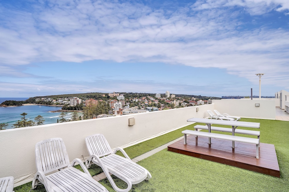 Bright 1 Bedroom Unit in the Heart of Manly - Image 4