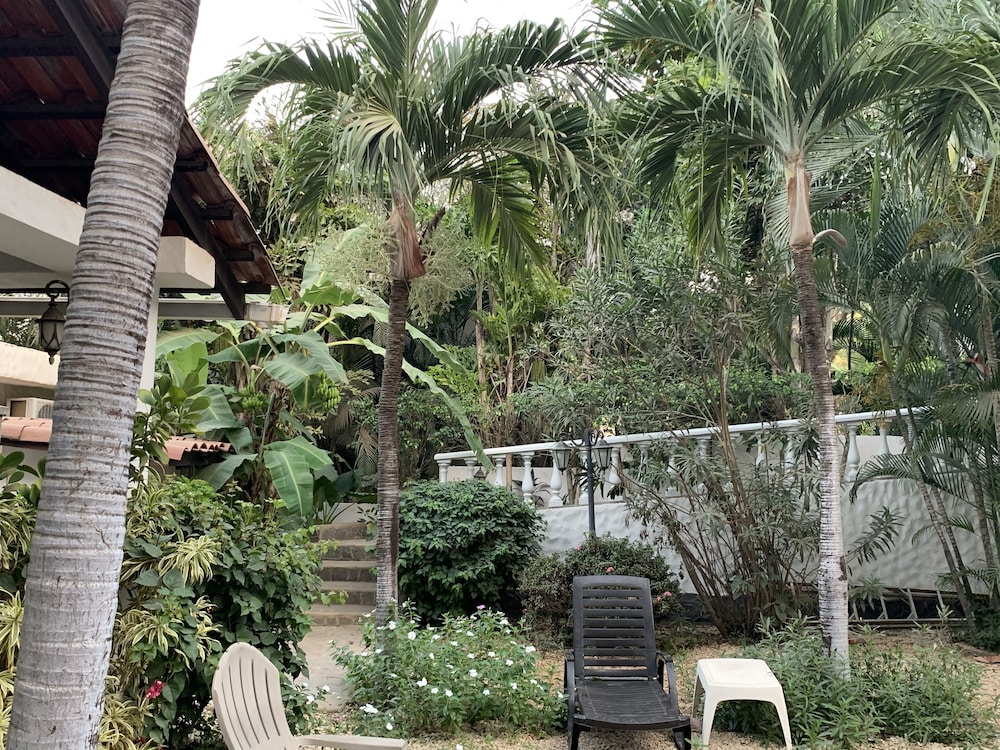 Hotel Flores - Adults Only - Image 1