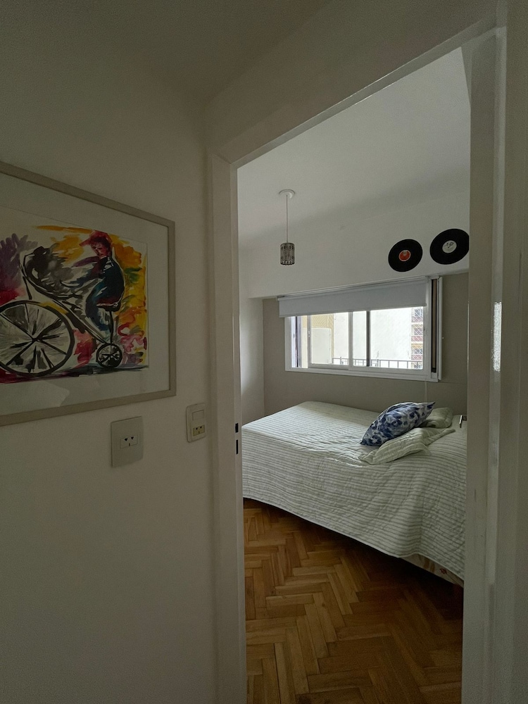 DEPARTAMENTO COMPLETO EN RECOLETA