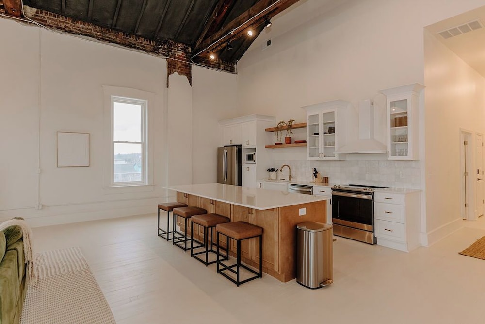 East Main Lofts