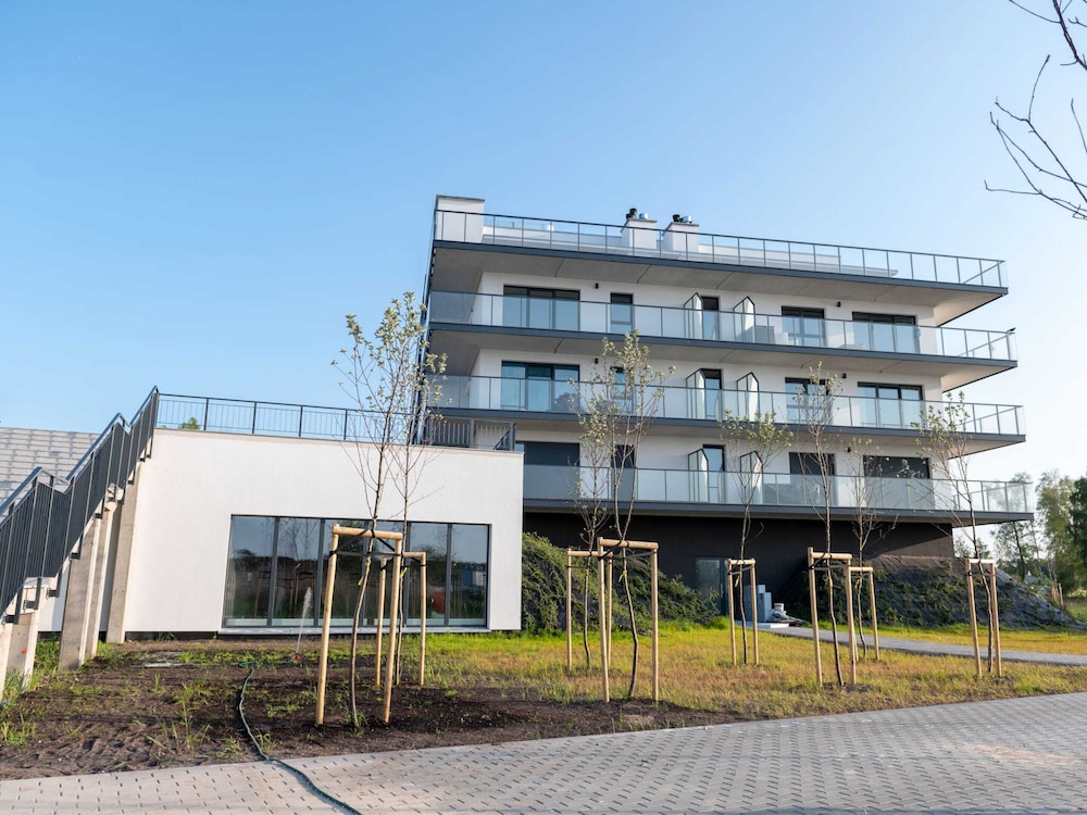Apartment Overlooking the River, Sauna, Dziwnow view 4