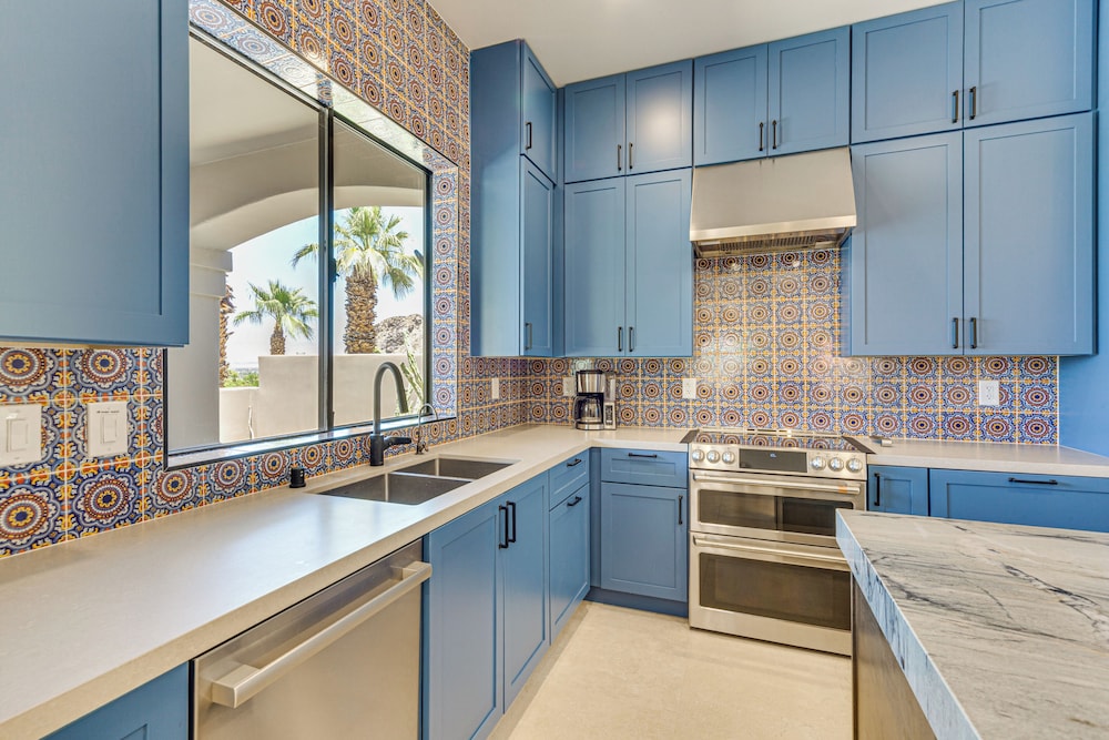 Renovated Cholla House 4 Mi to Dtwn Palm Springs