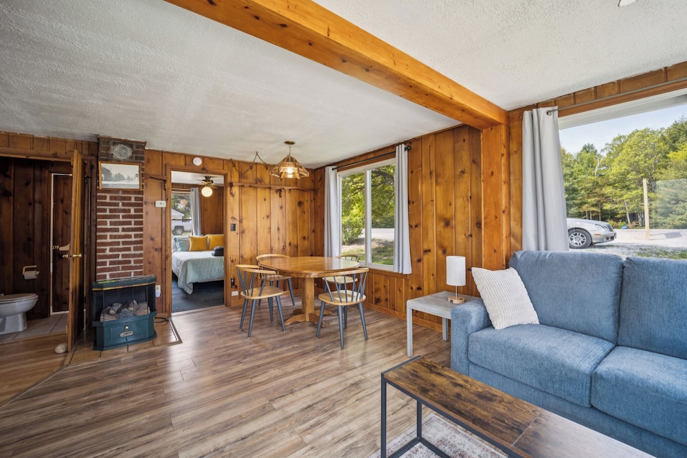 Barefoot Beach Resort