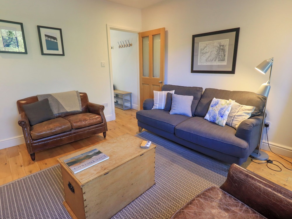 Stones Throw Cottage
