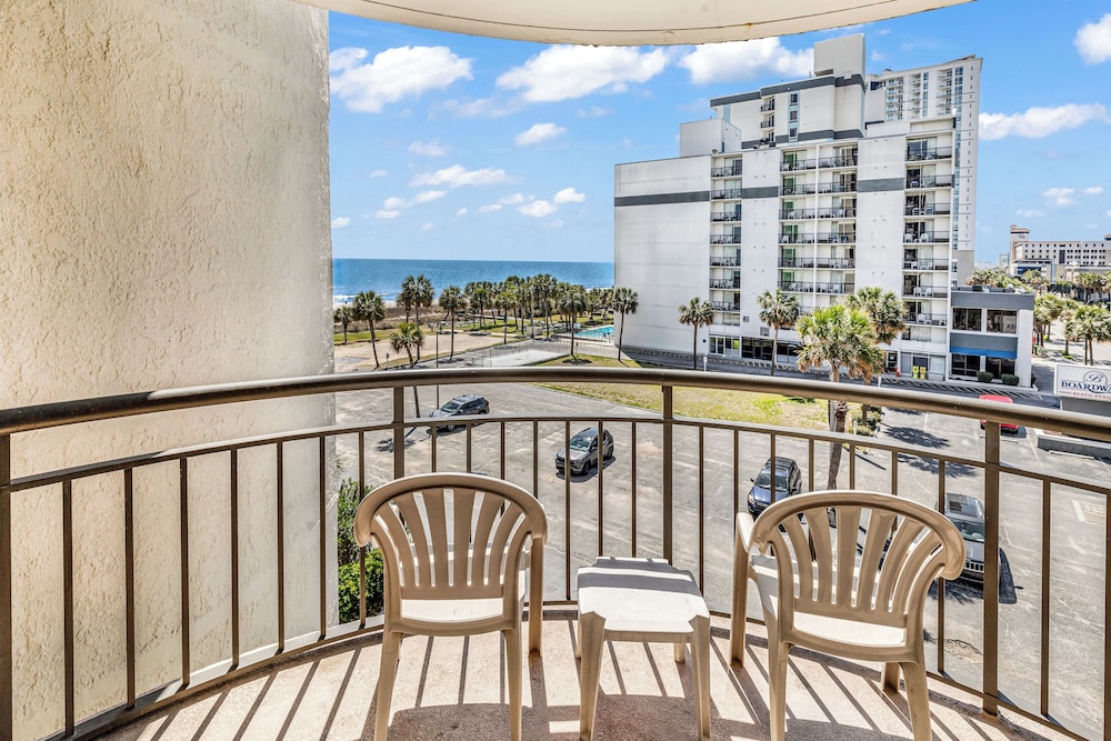 Meridian Plaza 408
