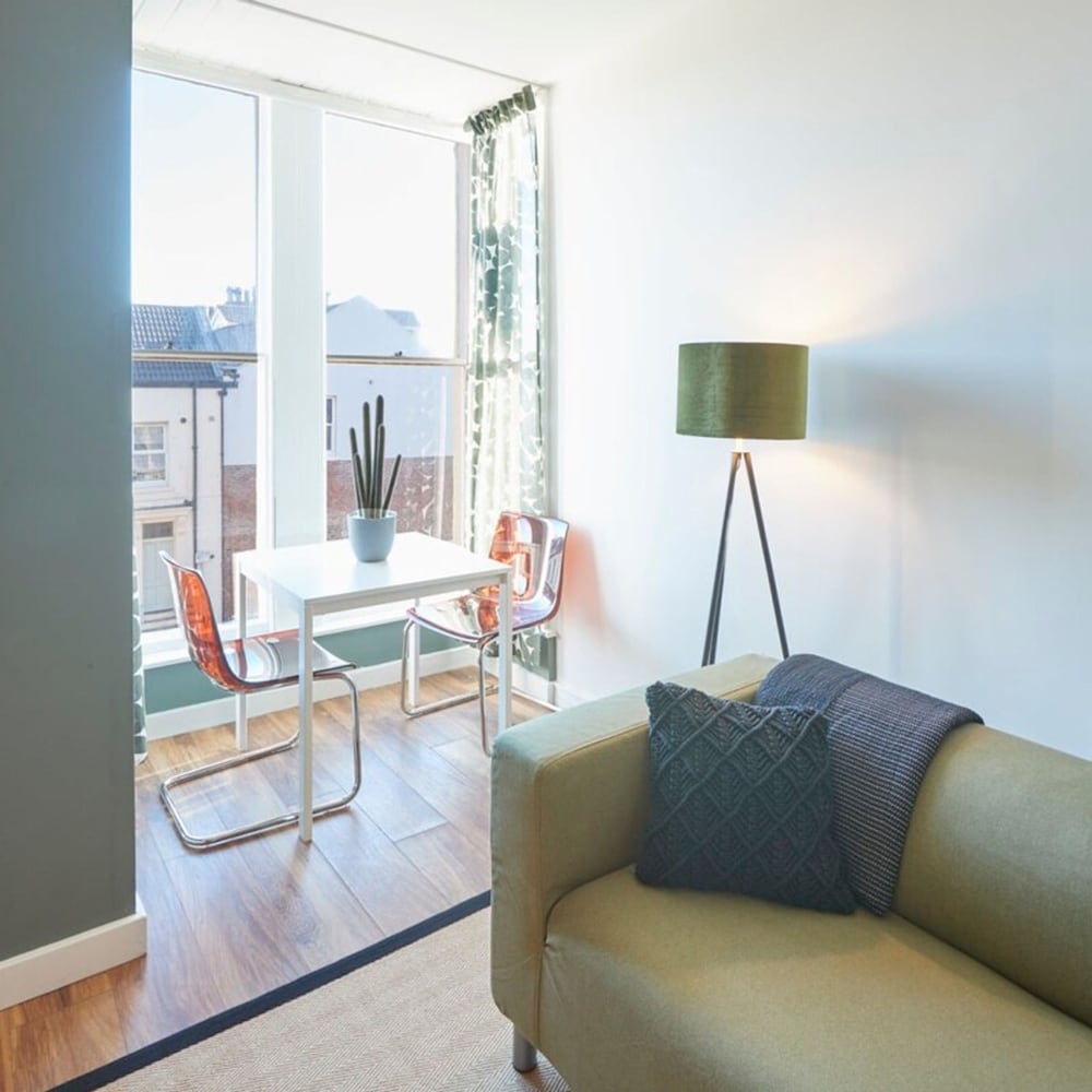 Host Stay Abbey Nest