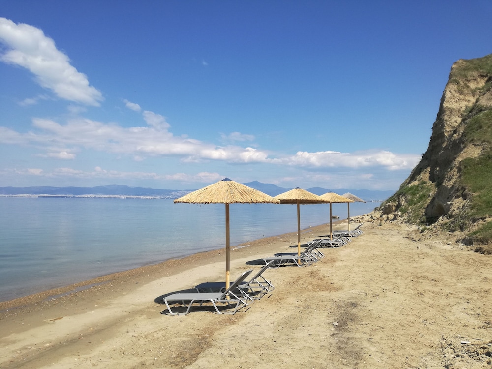Angelbay Bungalows