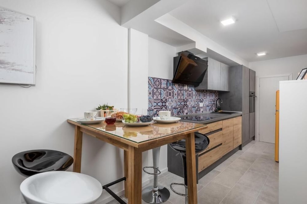 Apartments Bako