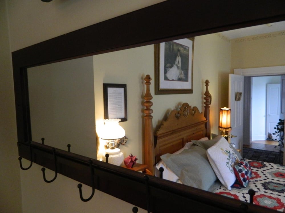 E J Bowman House Bed & Breakfast