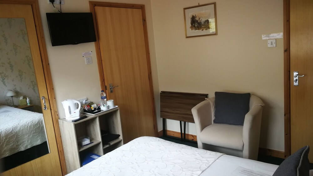 Deveron Lodge B&B Guest House view 3