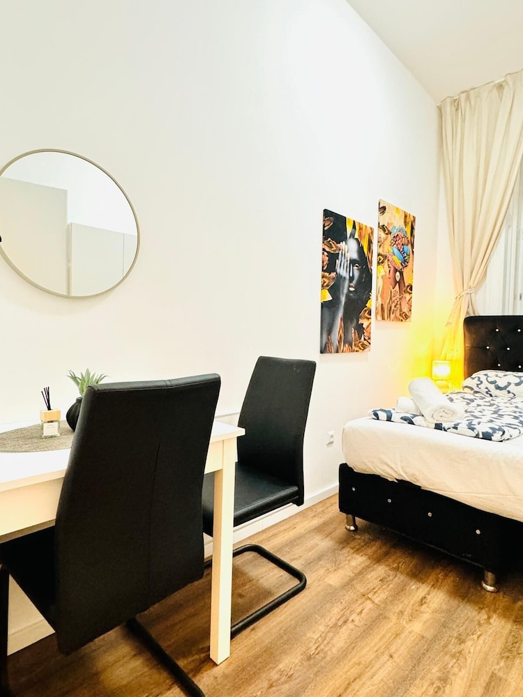Affordable 5BR Apartment Atzgersdorf