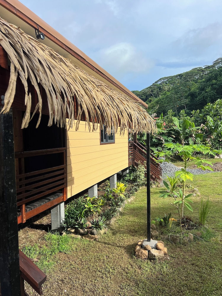 Moana Lodge