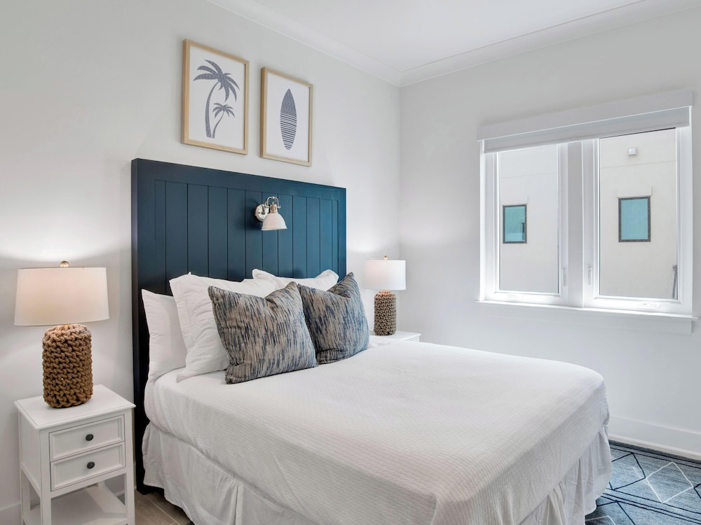 Viviana #12 by Southern Vacation Rentals