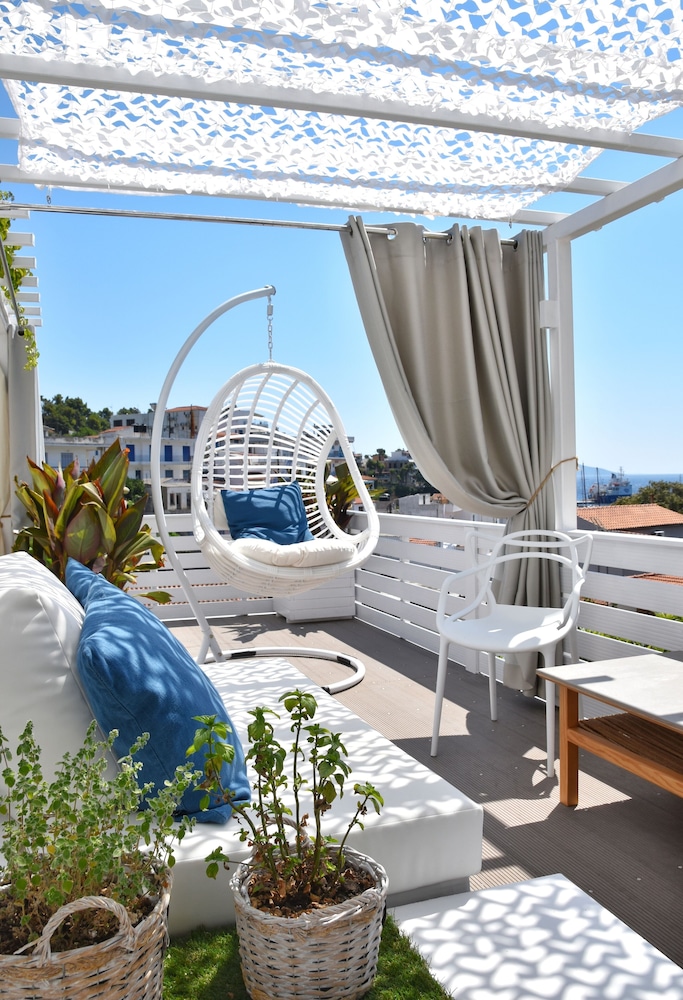 Angelos Design Suites