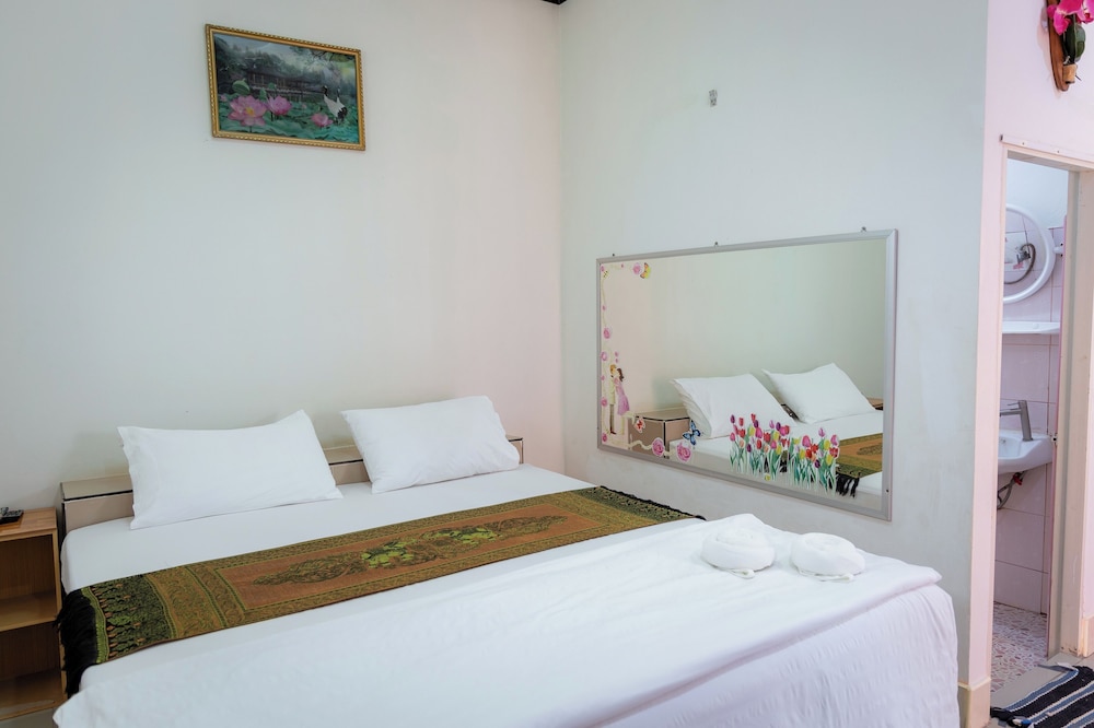 Buengngarm Resort