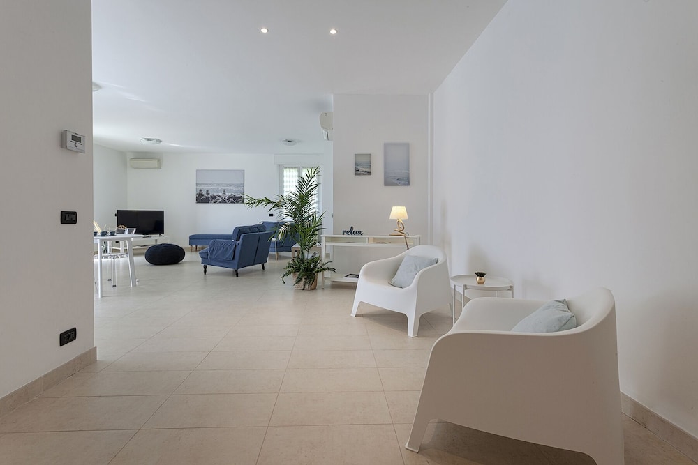 Genoa Vacations - Shelley Apartments By Wonderful Italy - Property Image 38