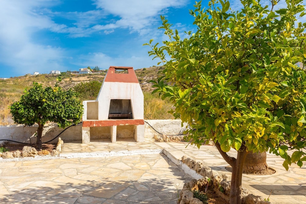 Villa Eleni Large Private Pool Walk to Beach Sea Views A C Wifi Car Not Required Eco-friendly - 1840 view 4