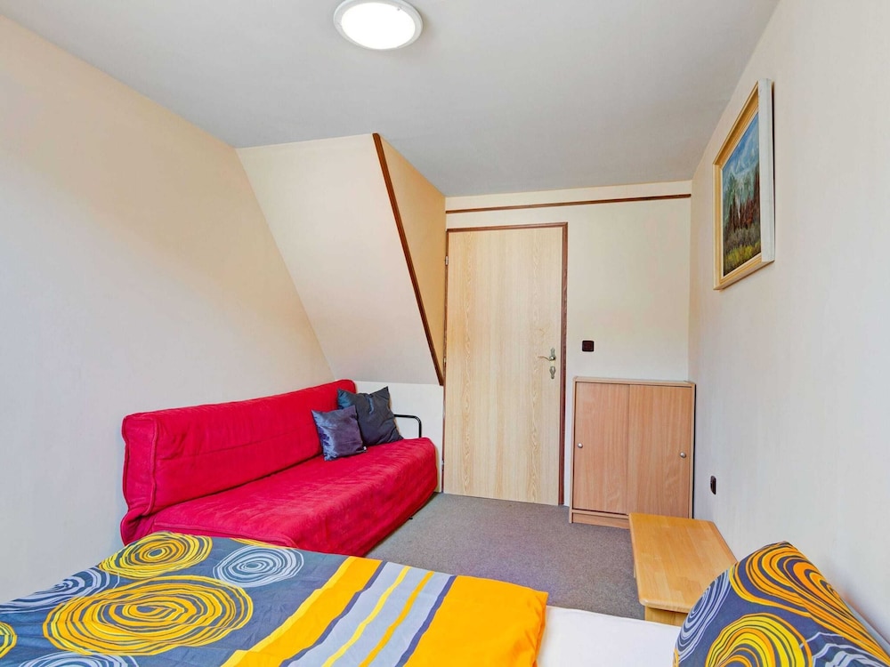 Modern Holiday Home in Cerny Dul With Private Garden