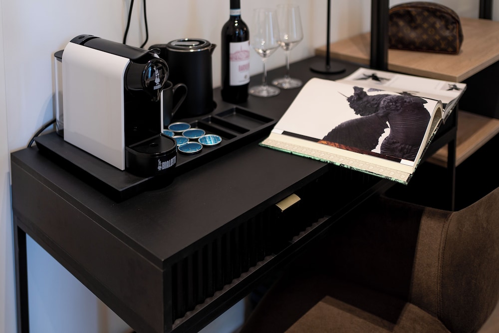 Romart luxury rooms