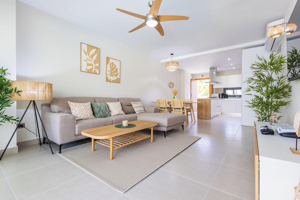 2BR Gardenia Retreat - Picuzzi & Pool