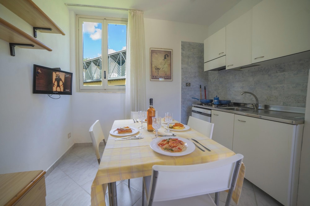 Le Onde Apartment 1 With Pool and Sea