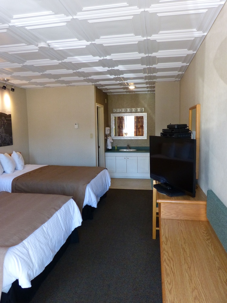 Catalina Motel