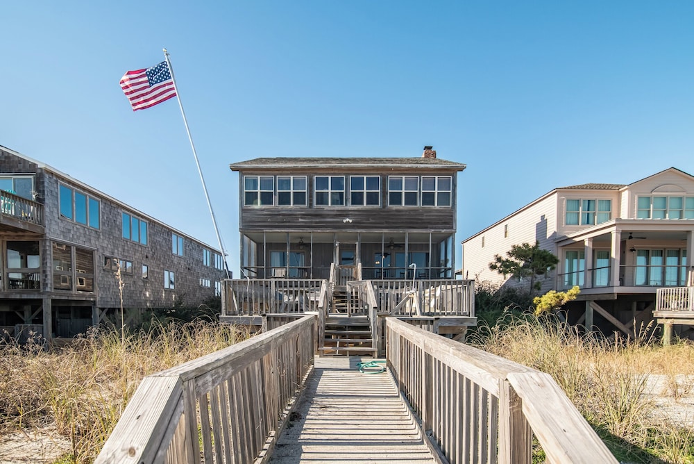 Lachicotte Vacation Rentals